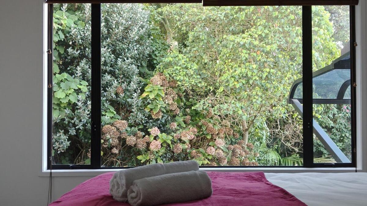 Vila Hidden Oasis In Epsom With Panoramic View Auckland Exteriér fotografie